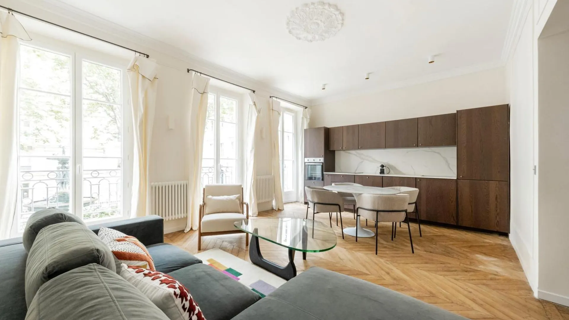 Luxury 3 Bedrooms - 3 Bathrooms - Ac - Montmartre - Opera Paris France
